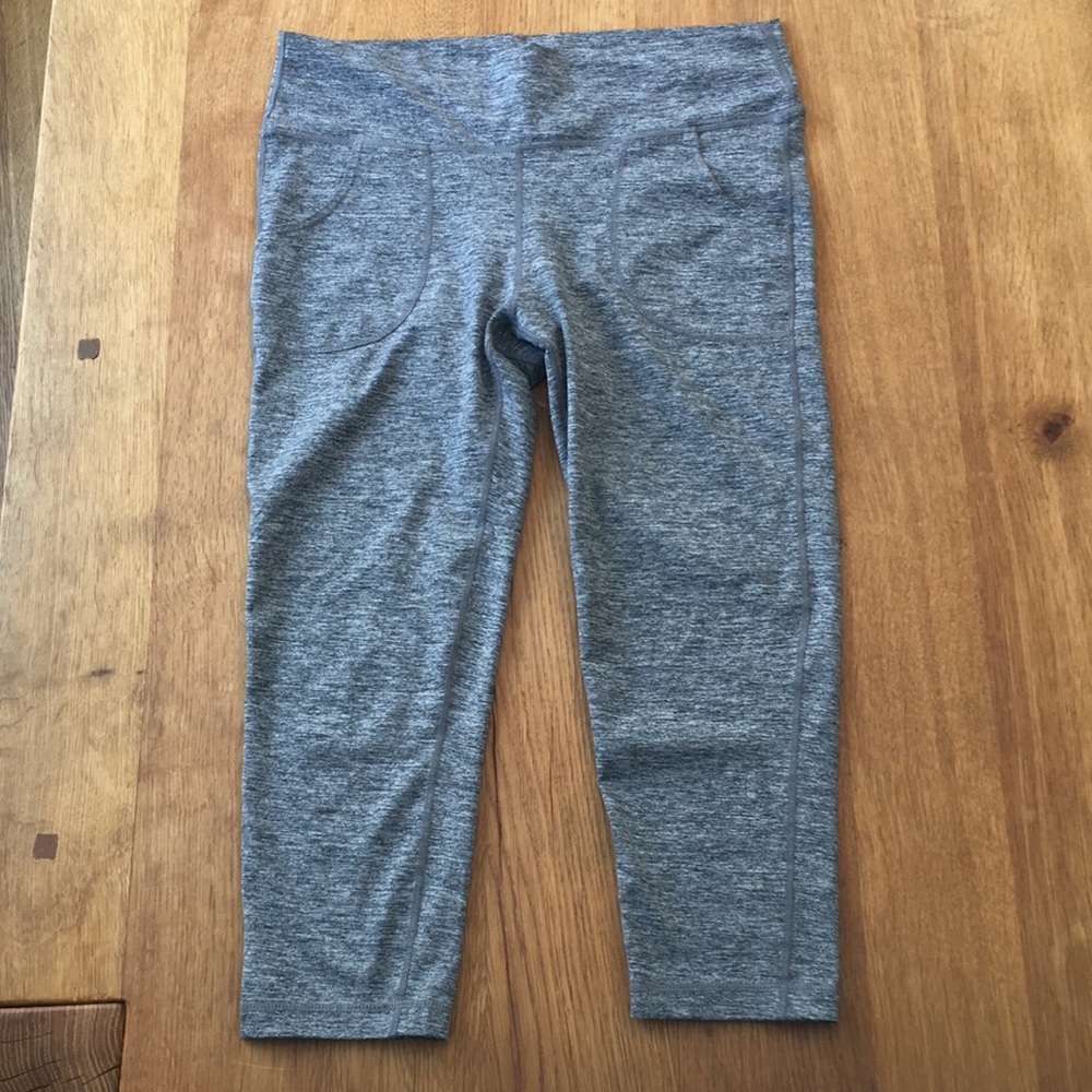 90 degree cropped leggings